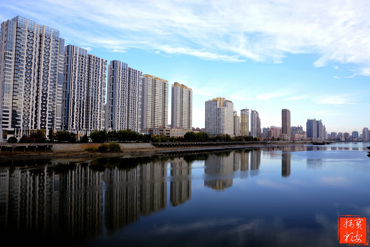 PAN_7015_1.jpg
